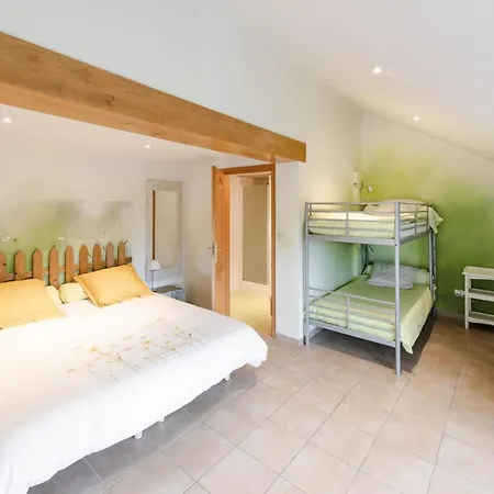 Quietude Champetre : 6-8 Personnes *